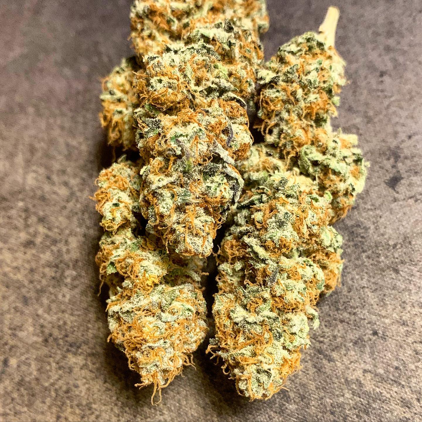 Northern Lights - Indica | Flores por Gramo